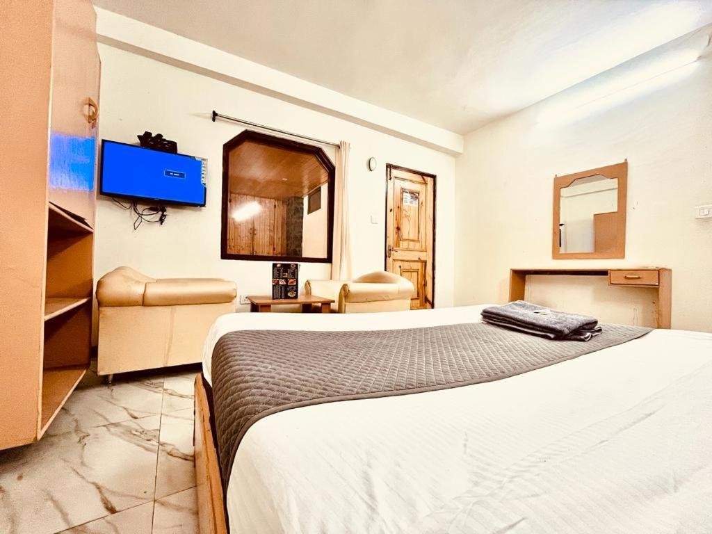 Hotel Hadimba Palace - Free Pickup From Volvo Bus Stand