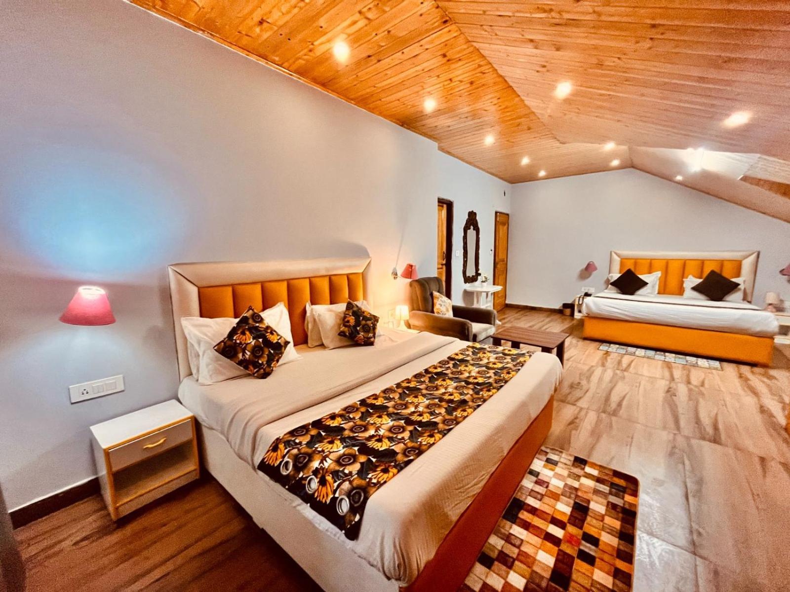 Hotel Hadimba Palace - Free Pickup From Volvo Bus Stand