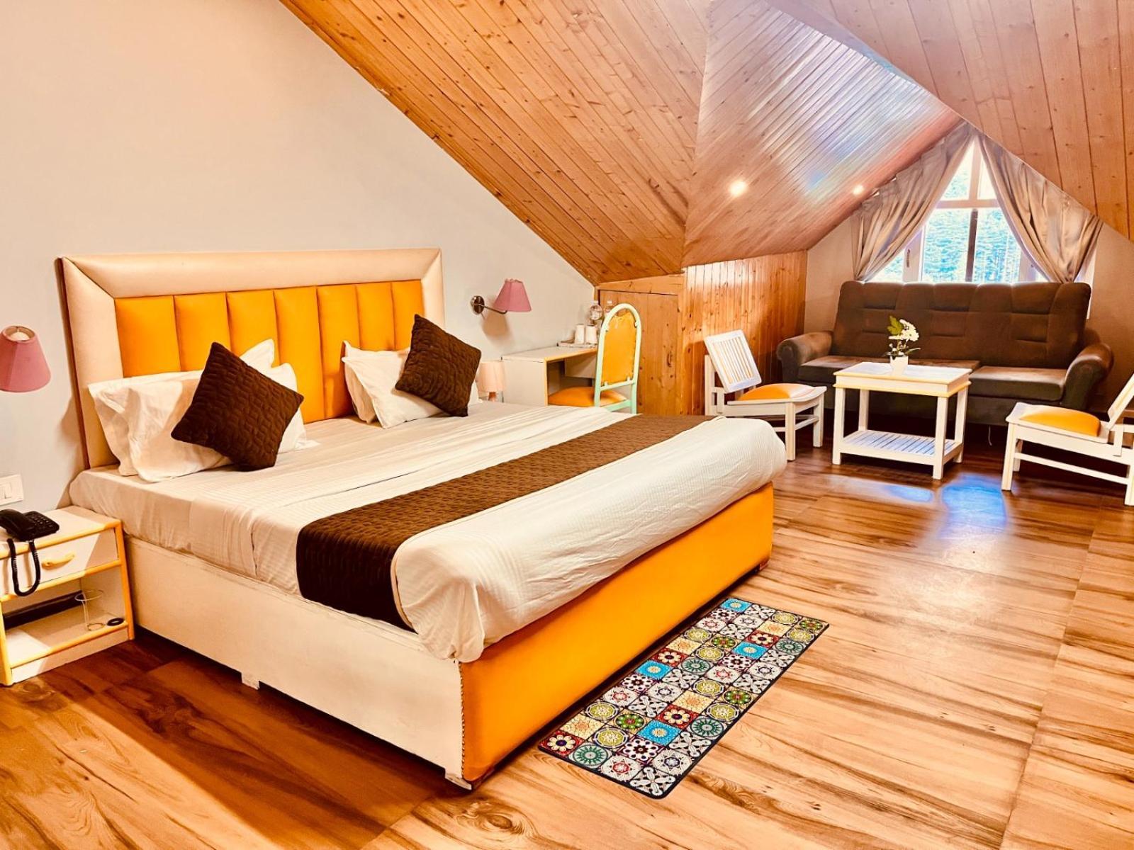 Hotel Hadimba Palace - Free Pickup From Volvo Bus Stand *